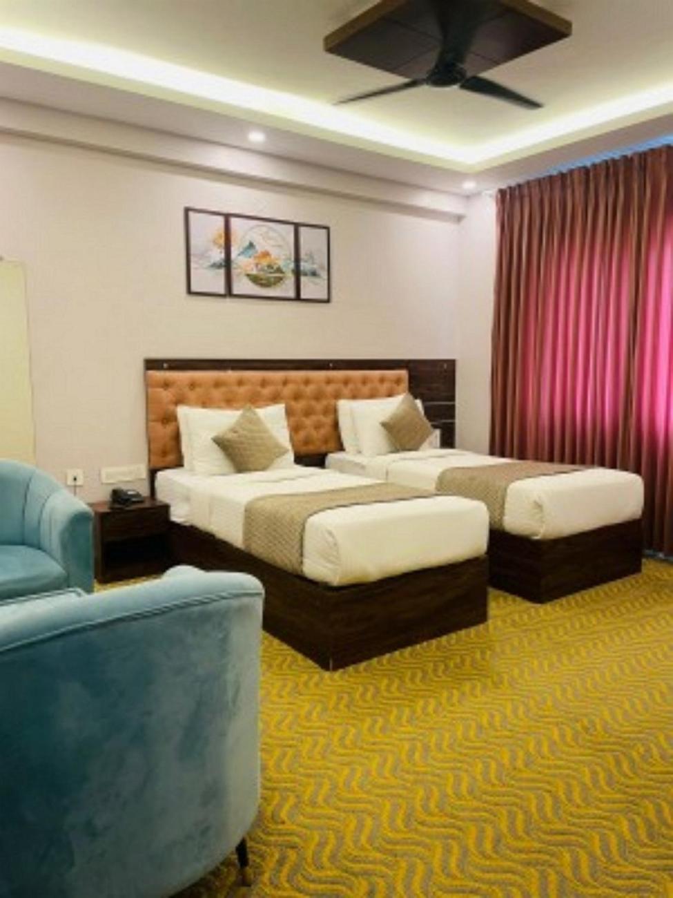 Vovo Hotels Yelahanka Exterior photo