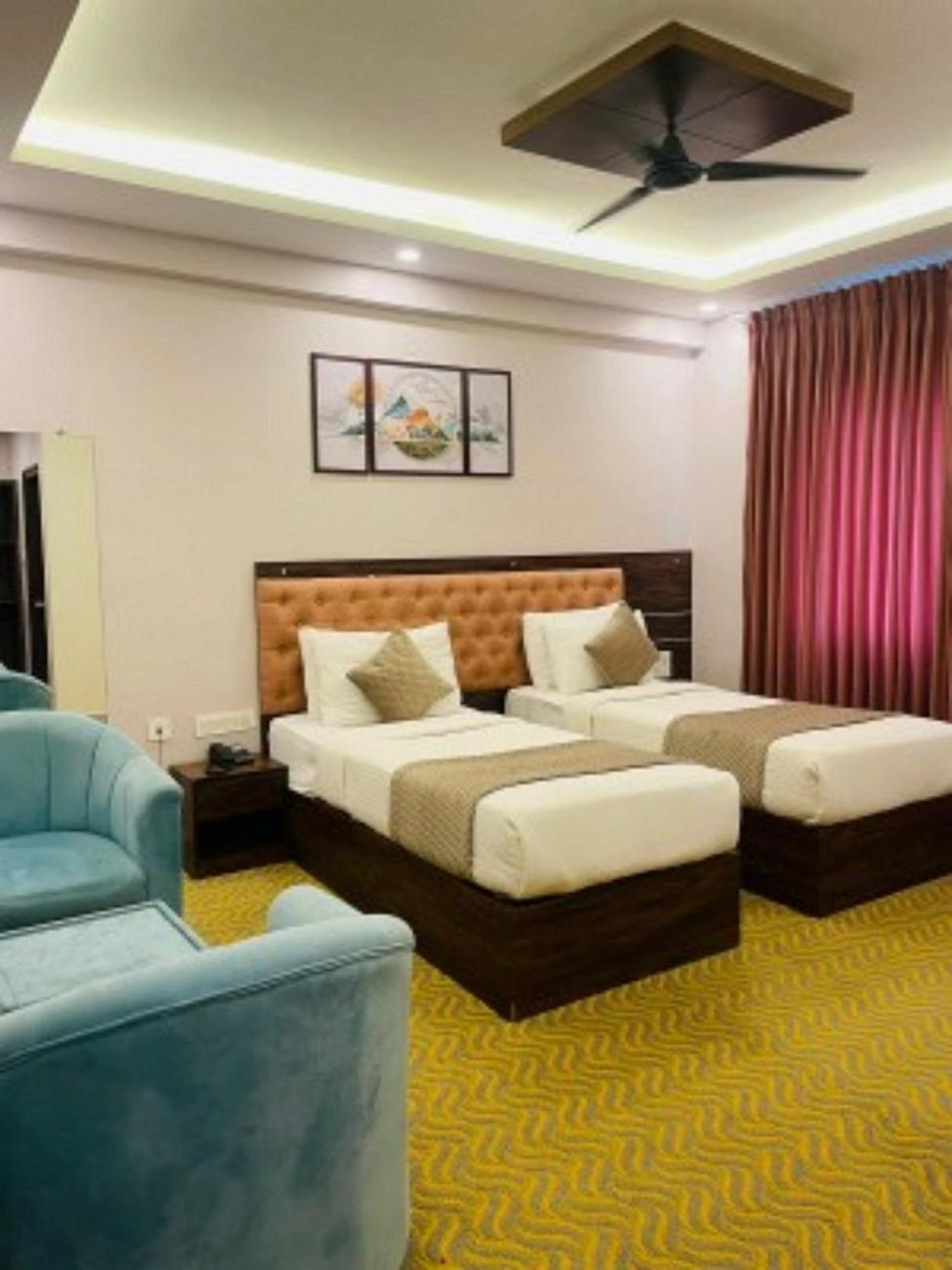Vovo Hotels Yelahanka Exterior photo